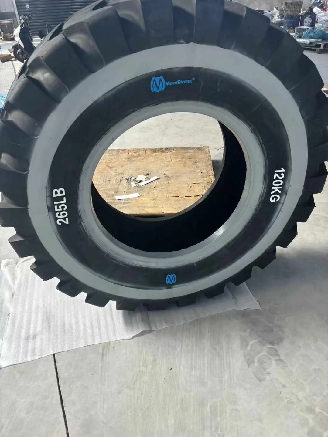 Fitness Equipment Body Building strength training tyre Fitness Rubber Tyre gym Tire 60KG 80KG 100KG 120KG