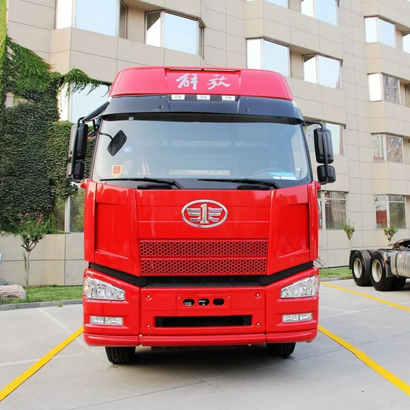 Самые продаваемые продукты 2020 в США sinotruk 6X2 ручная передача 375 hp Трактор