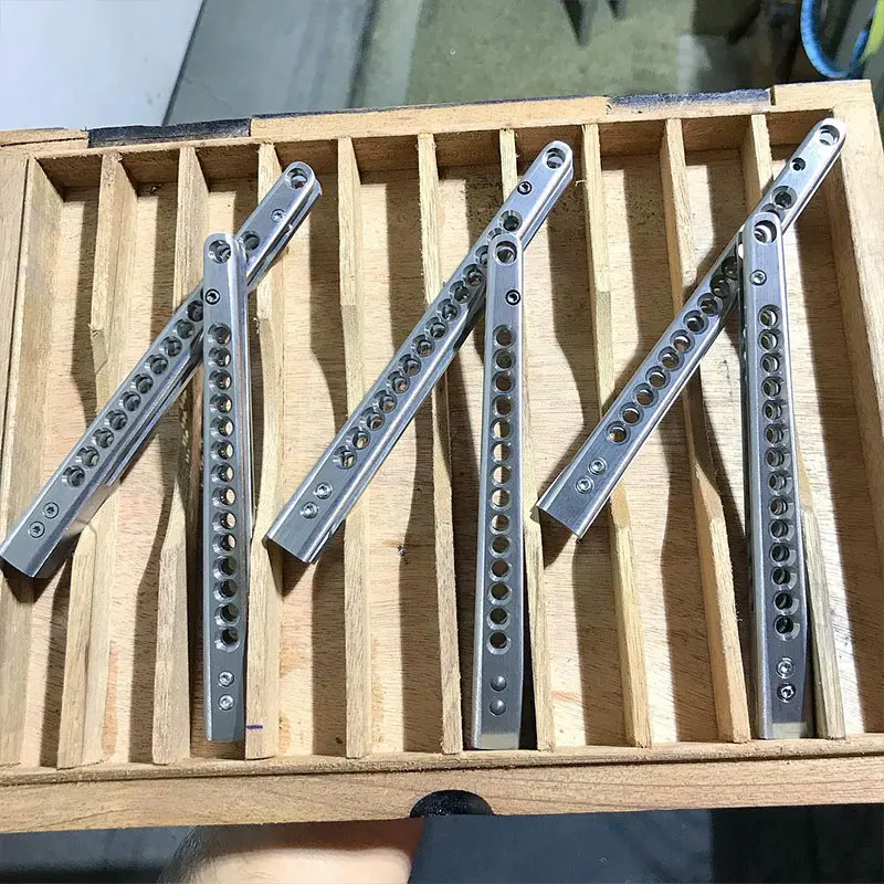 Color titanium plate Custom cutting GR5  Titanium Sheets Titanium plate price in China