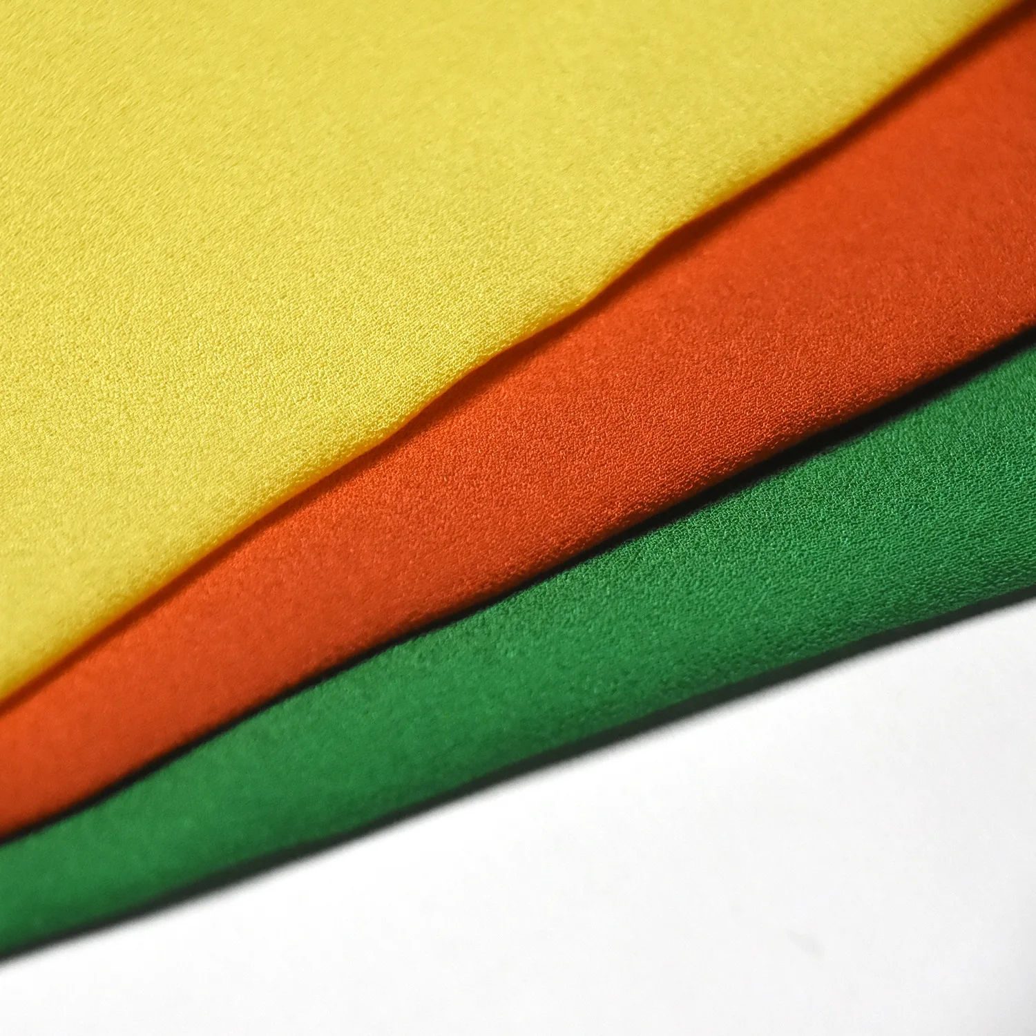 Customizable Colors Pure Silk Jianhong Crepe Fabric 100% Mulberry Silk Fabric For Wedding Dress