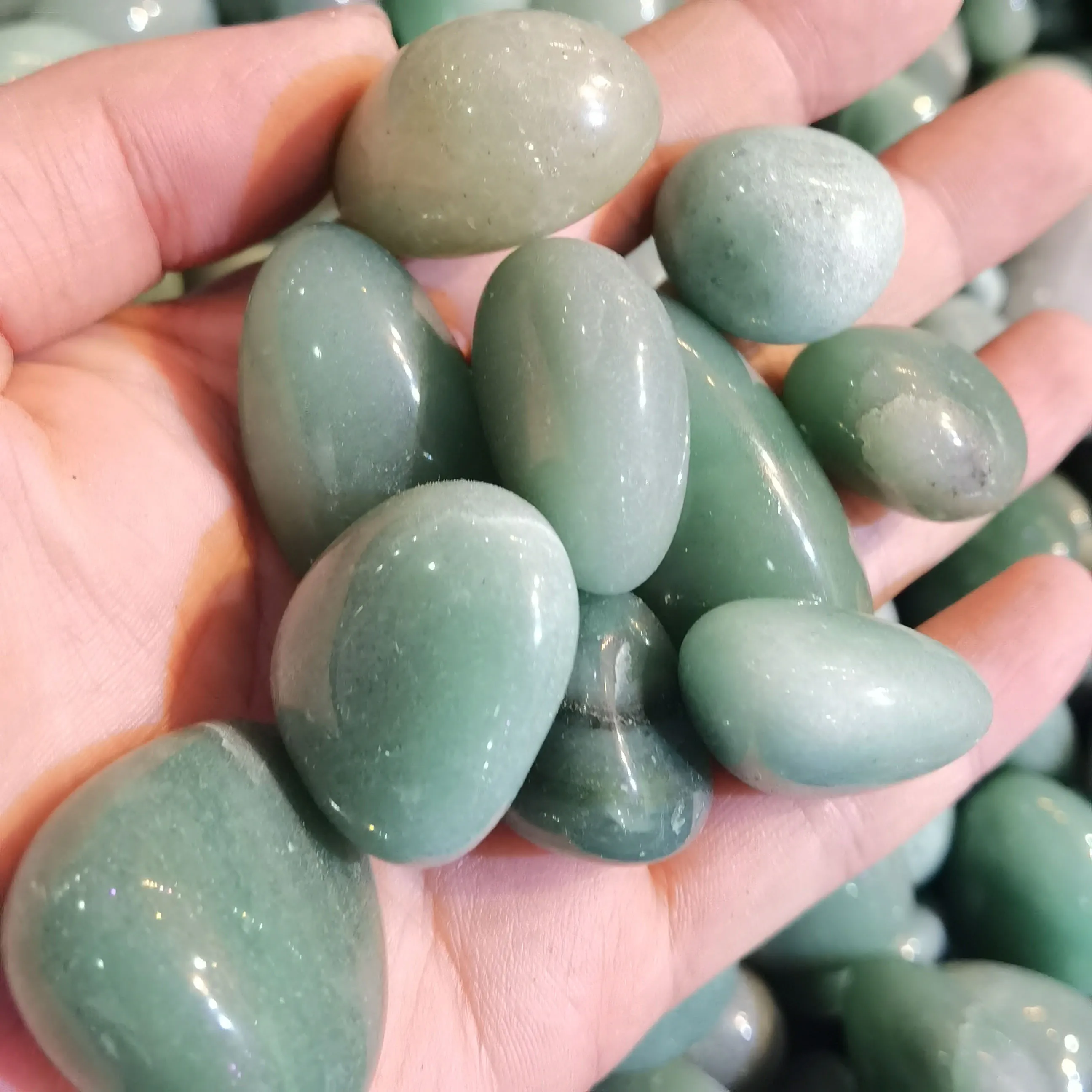 High quality natural quartz semi-precious stone green aventurine and crystals healing bulk tumbled stone for sale
