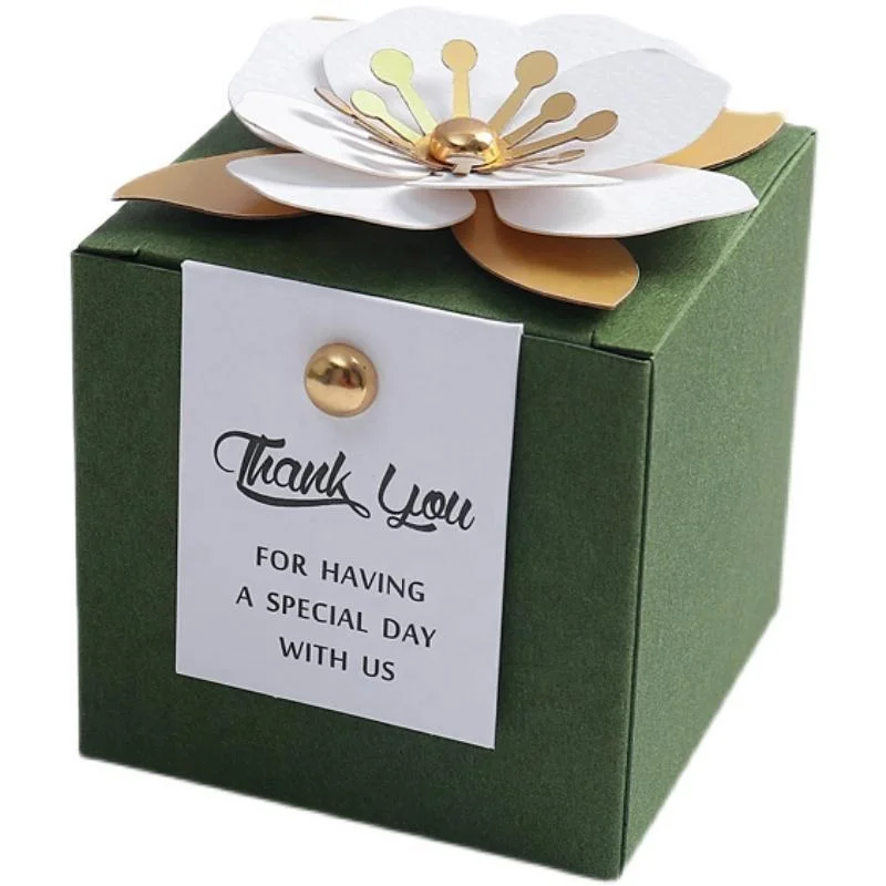 Closure Folding Gift Box With Ribbon Sweet Wedding Favour Gift Candy Chocolate Packaging Gift Box With Ribbon