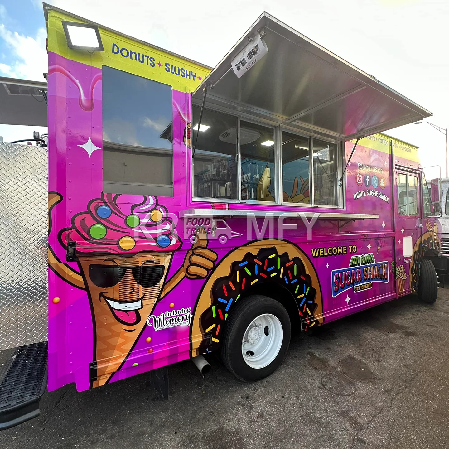 2024 Bbq Hot Dog Coffee Ice Cream Cart Vending Car Retro Food Truck Usa Mobile Food Truck Trailer For Sale
