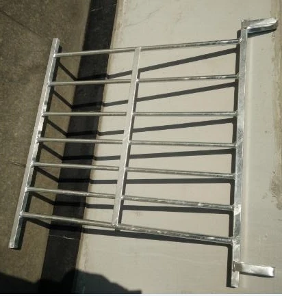 highly protective zinc-iron SHEEP HURDLE with interlocking loops to join together FULLY WELDED cattle panel