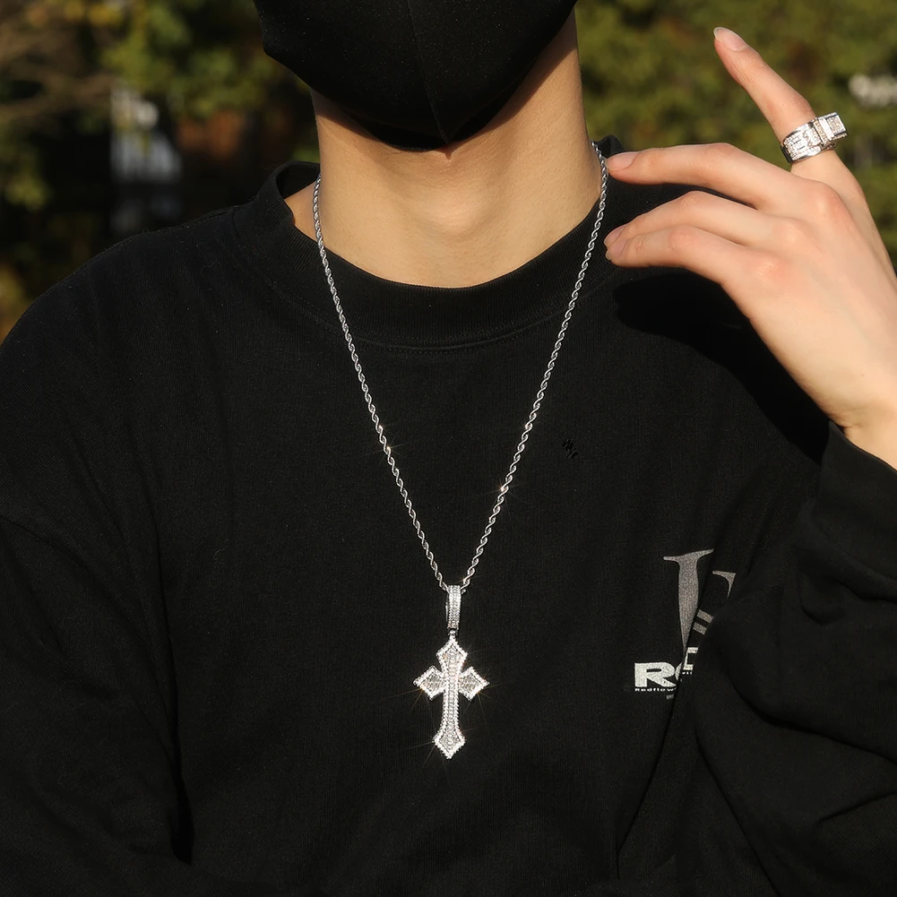 UWIN Trending Women Men Hiphop Cross Pendant Necklace 18K Gold Plated Rapper Jewelry Factory Wholesale Price