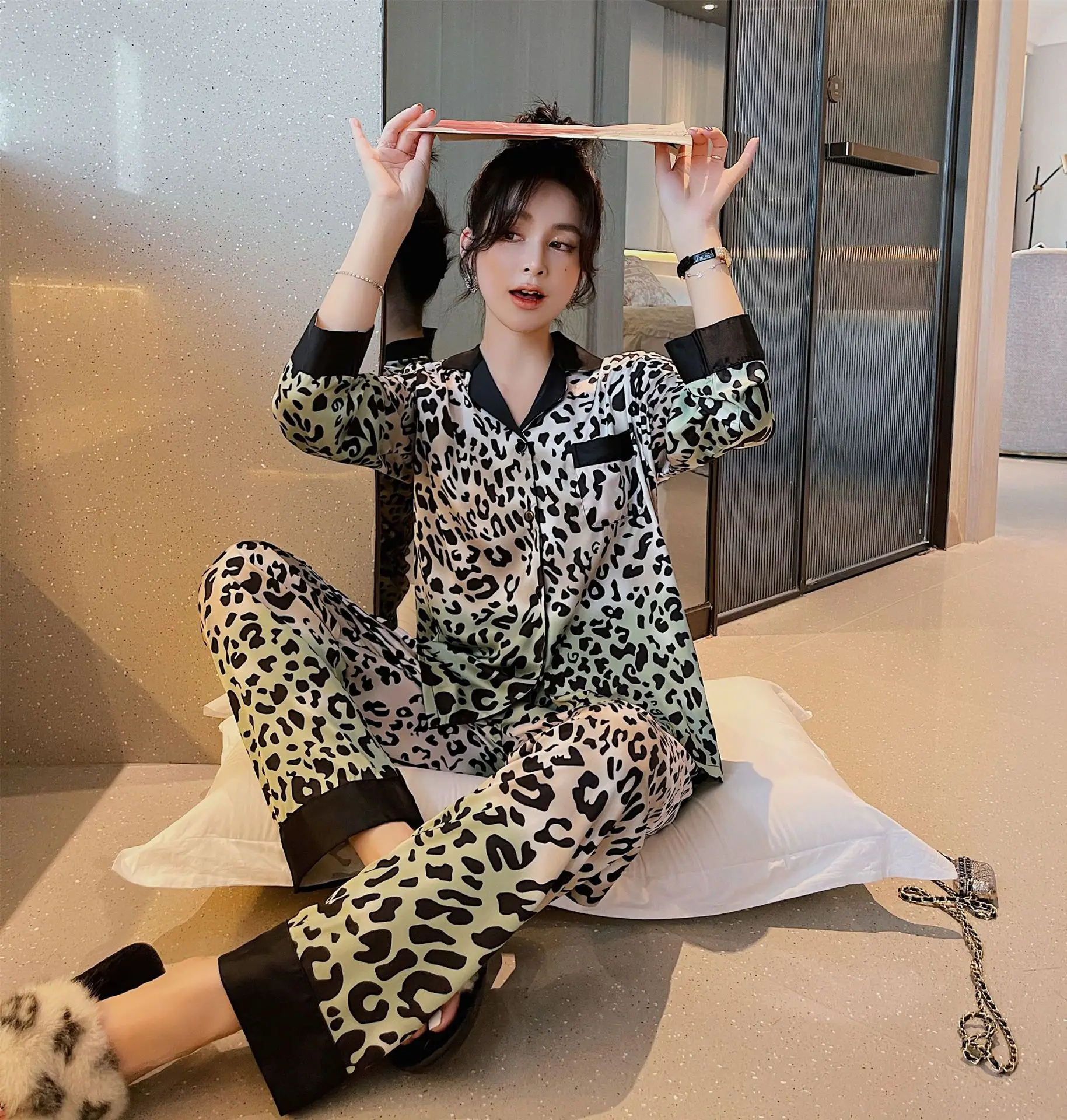 Satin Pyjamas Luxury Inspired Sexy Women 2022 New Arrivals Wholesale Home Wear Leopard Print Pajamas
