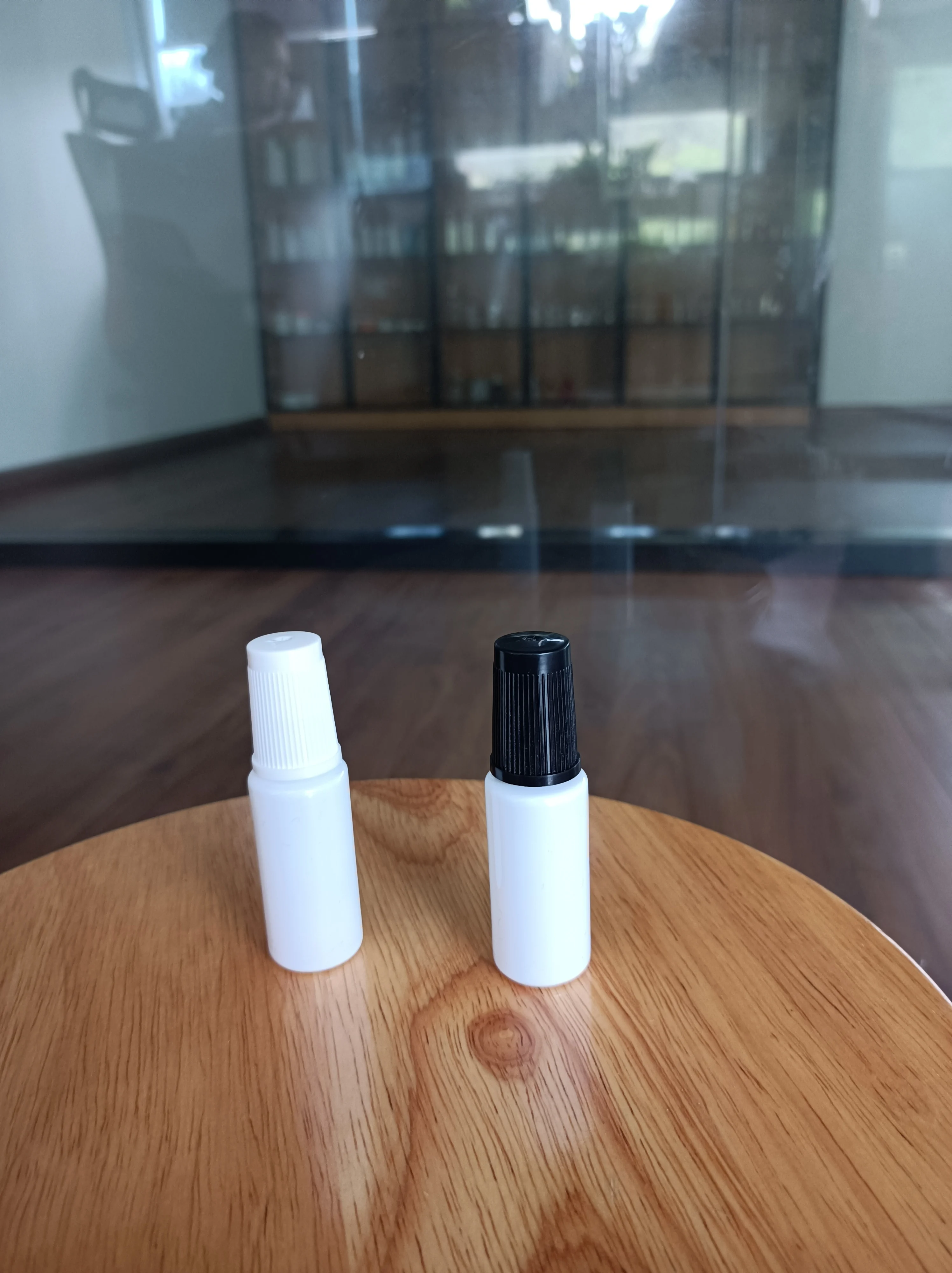 RPET 10ml Plastic Empty Brush Paint Touch-up Bottles Black 10ml PET Household Car Aerosol Petrol Products Screen Printing