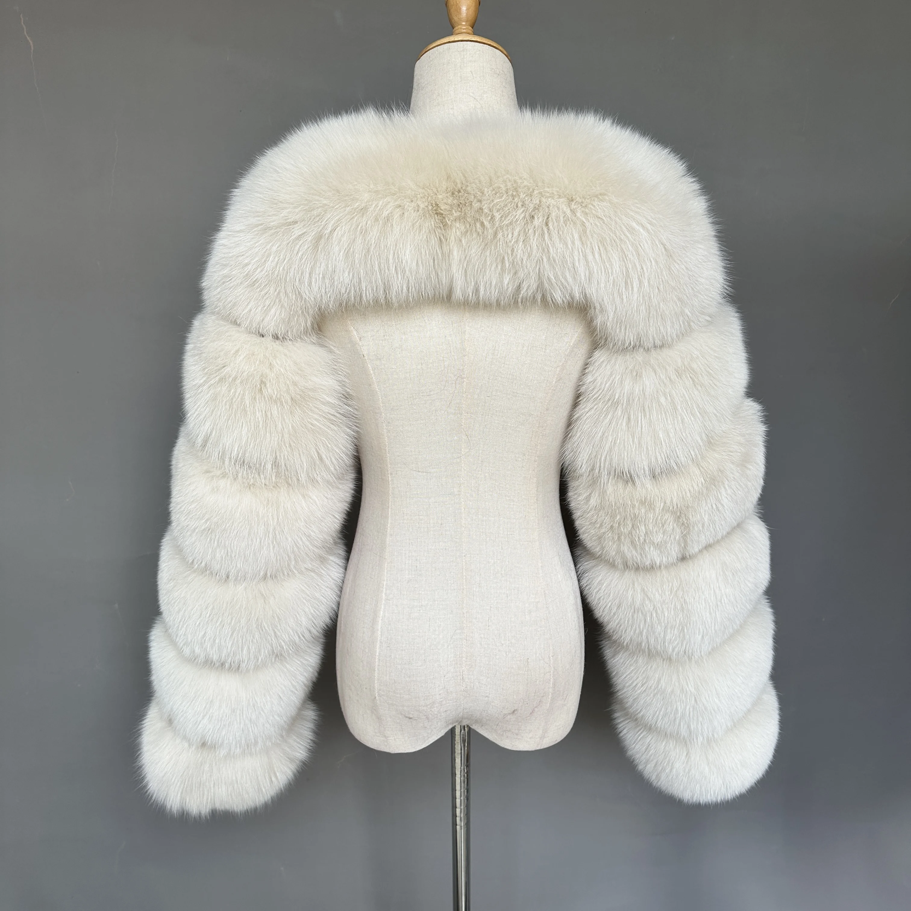 New Fashion Real Fox Fur Sleeves Jacket Winter Natural Raccoon Fur Cropped Coat Women Two Fox Fur Sleeves