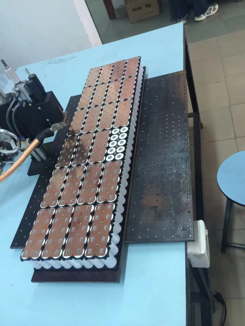 WELLGO Automatic New Tin Plating Round 38Mm 25Mm Pvc Battery Copper Prismatic Cell Busbar Caps