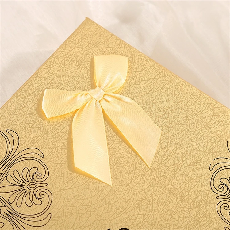 High-End Golden Foil Packaging Gift Box Wholesale Display Cardboard Paper Empty Tray Candy Chocolate Embossing Matt Lamination