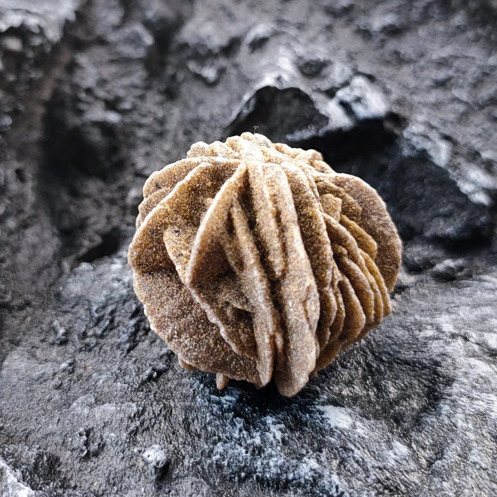 Natural desert rose plants crystals healing stones adenium seeds desert rose rough stone for decoration