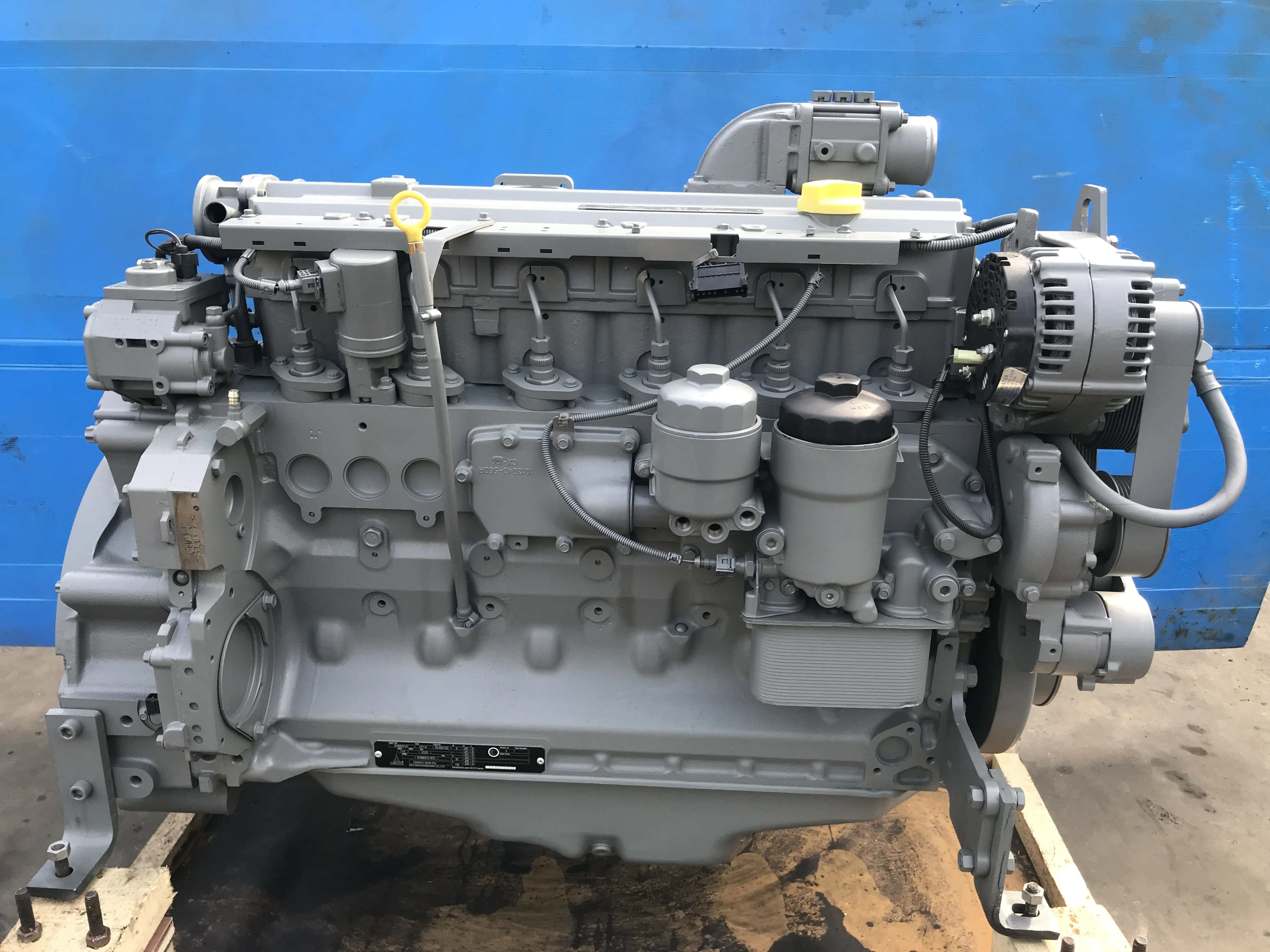 Hot Selling BF6M2012 L06 6 Water Cooling Diesel Engine Assy 56D Original Complete deutz Motor BF6M 2012 diesel engine wholesale