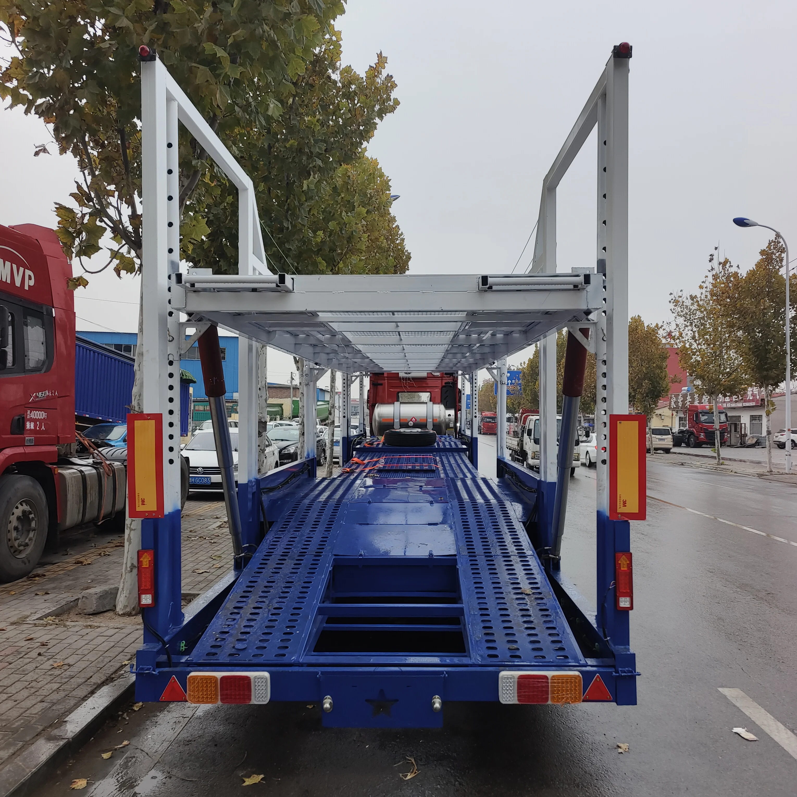 High Quality 2 Axles 8 Car Transport Trailers Factory Direct Sales Customizable Special Transportation at Factory Price