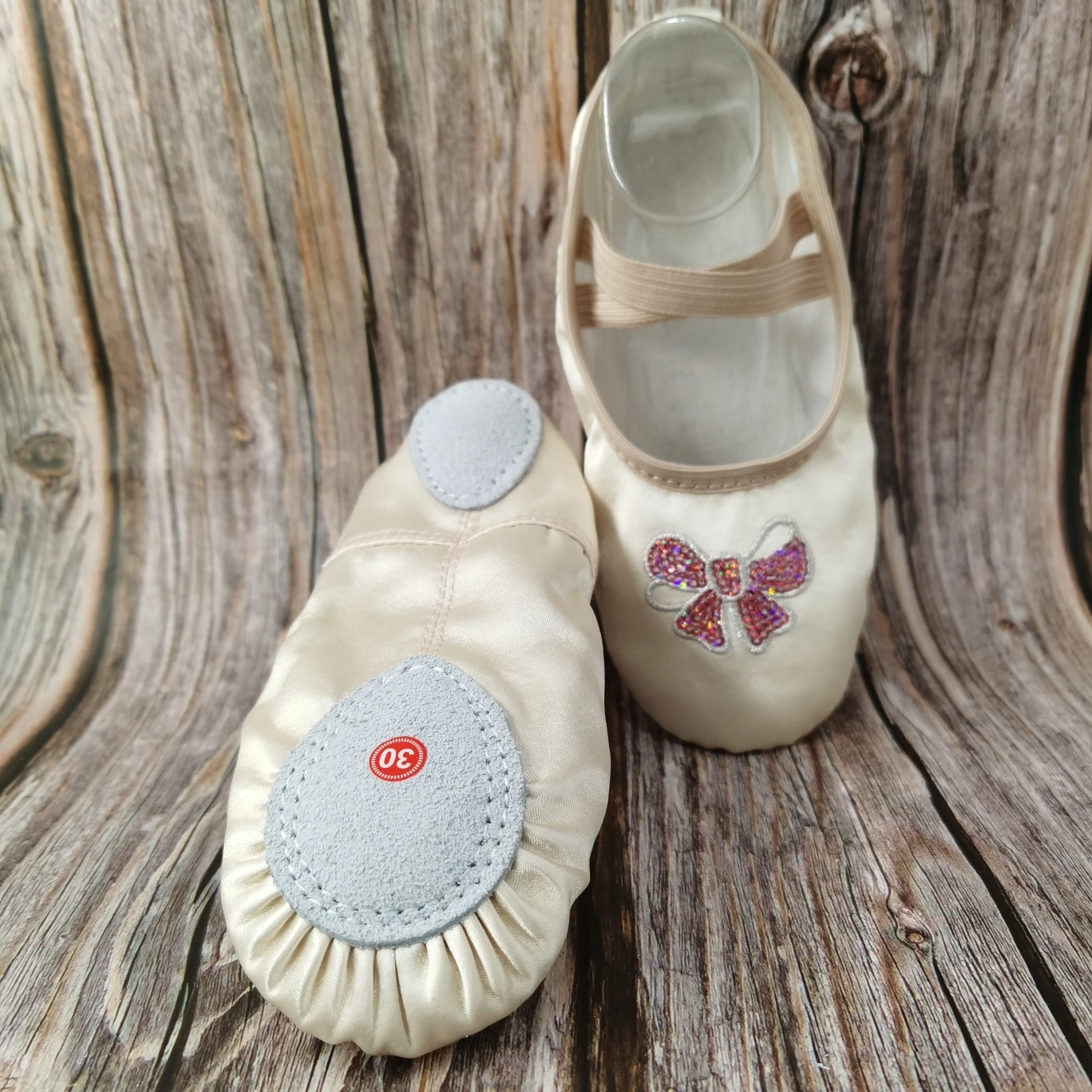 
PU Embroidered Design Children Girls Ballet Slippers For Kids Dance Shoes Wholesales 