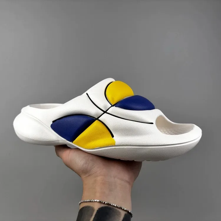 Factory Made Summer Men beach slippers New Model men thick-soled non-slip sandals casual personality beach slippers for men