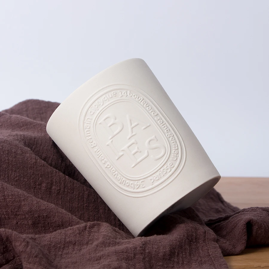 Wholesale Custom Eco Friendly Matte Embossed Logo Candle Vessels Container Large Empty Ceramic Candle Jar For Making Candles