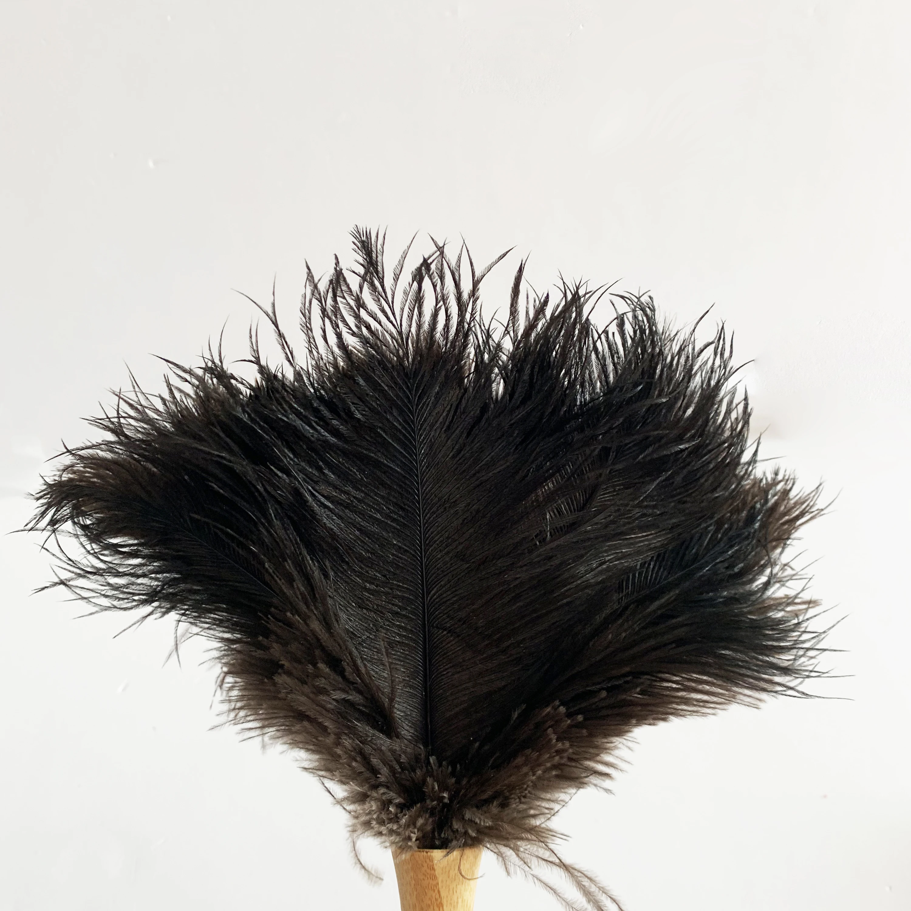Super Soft Real Ostrich Feather Duster Bamboo Handle Natural Finish Brown Wood  Home Furniture Duster