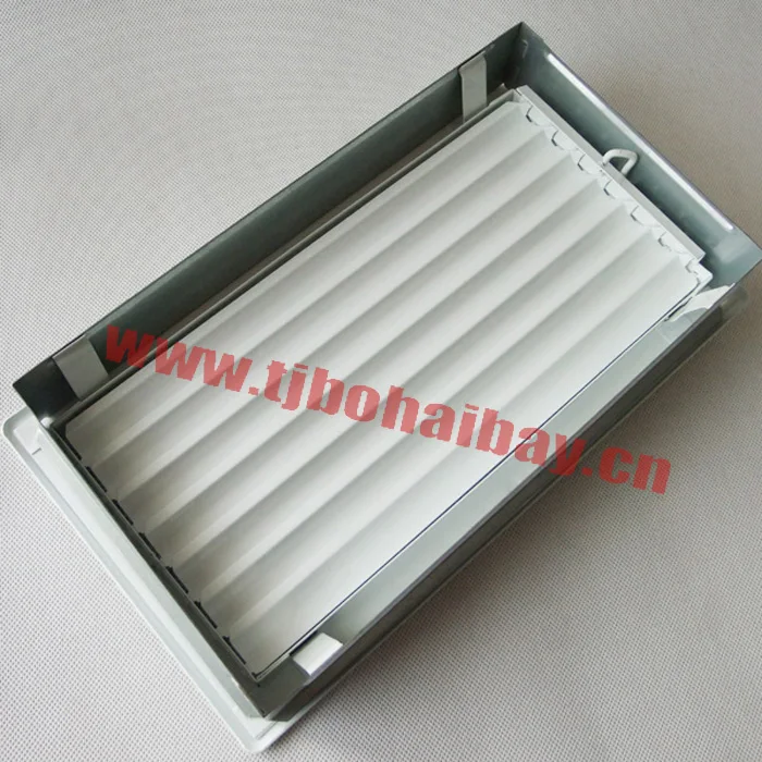 
Monolayer wire mesh ventilation grilles with adjustable shutter 