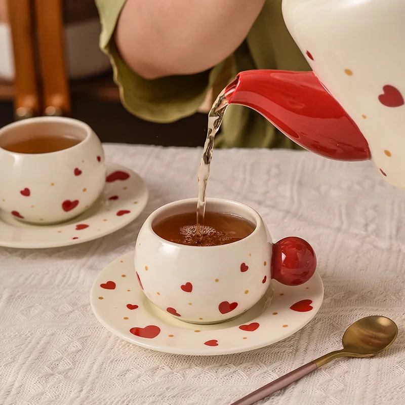 Personality Design Ceramic Tea Cup Set Vintage Porcelain Teapot Cute Turkish Ceramic Tea Set For Afternoon