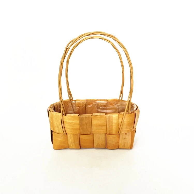 Hot Sale Universal Large White Handmade Round Gift Basket With Handle Flowers Fruit Bread Picnic Gift Storage Basket