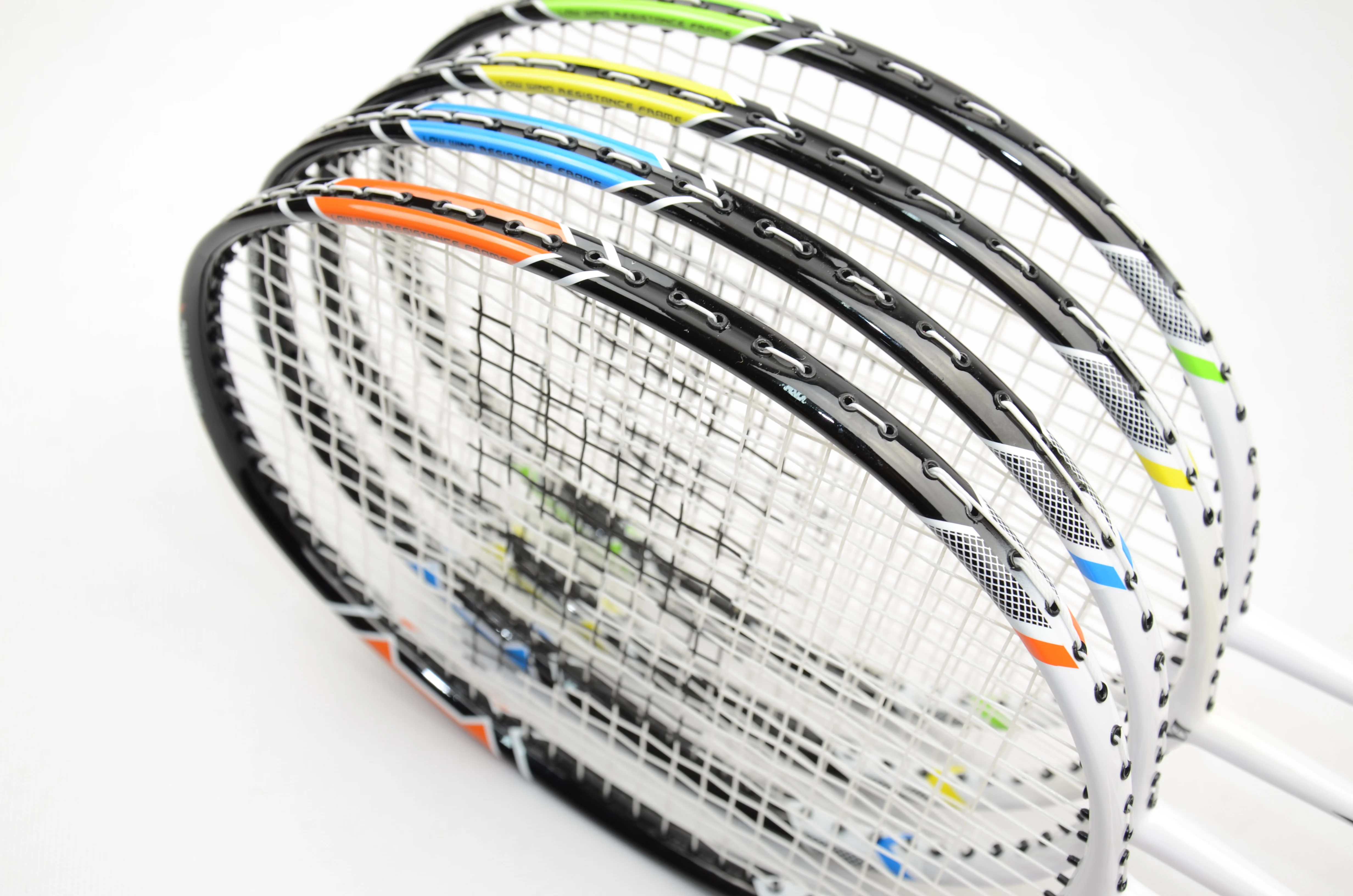 GONGXI  China High Quality Frame Thickness 10mm Handle Size 9.3cm  Lawntex String8600 Badminton Racket