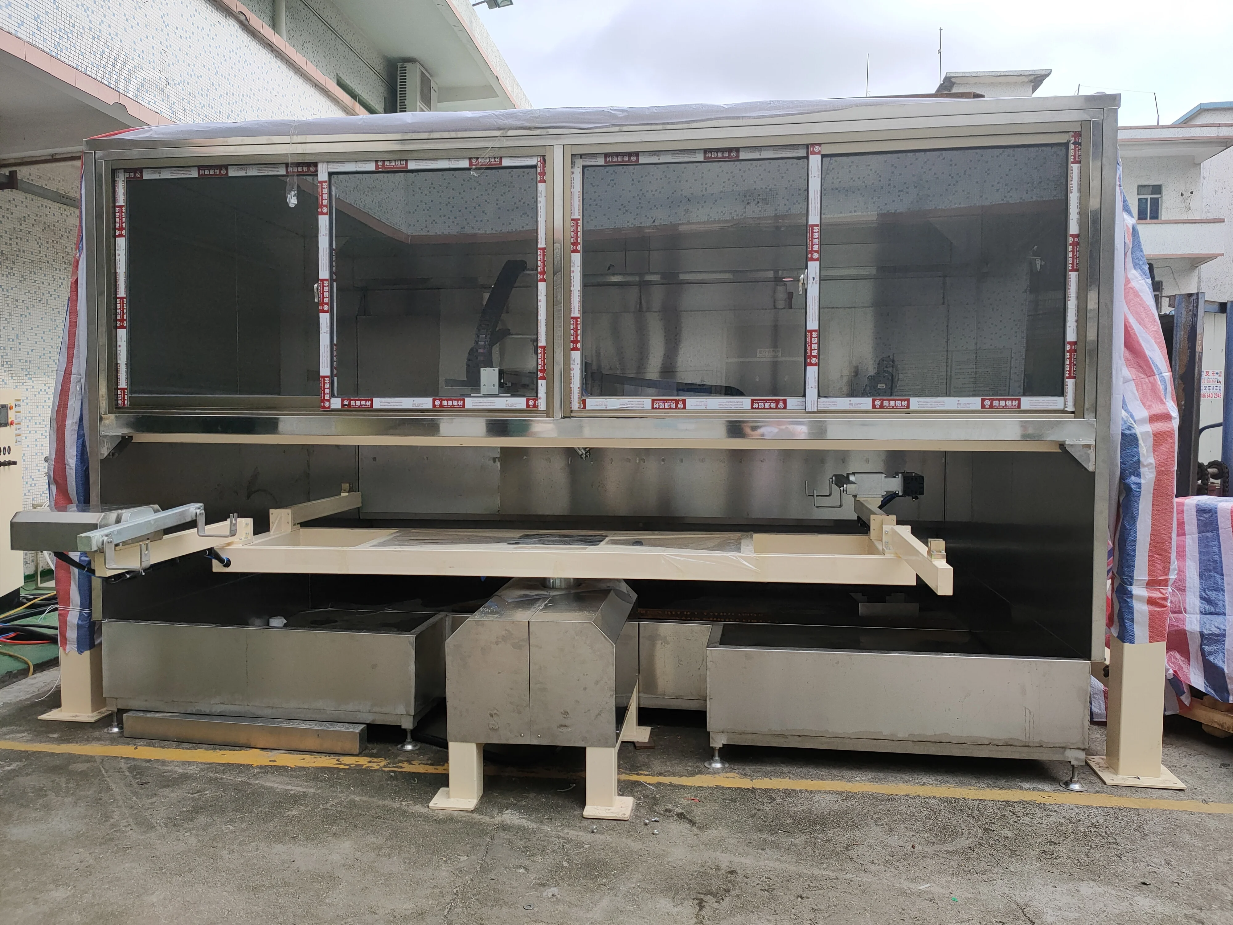 Efficient UV coating machine wood door production line suitable for any wood materials