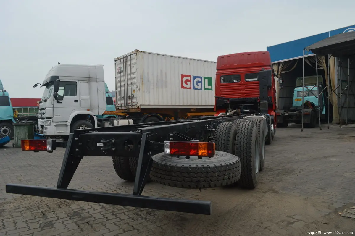 Shacman   Lorry Truck   Chassis F3000 8x4  6x4 4x2  Lorry Cargo Truck cheap Prices  Lorry  truck