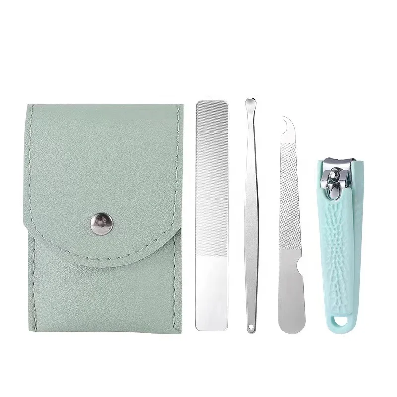 New Arrival 4 Pcs Nail Kit Professional Manicure Kits Nail File Nail Clipper And Ear Scoop Set With Leather Case