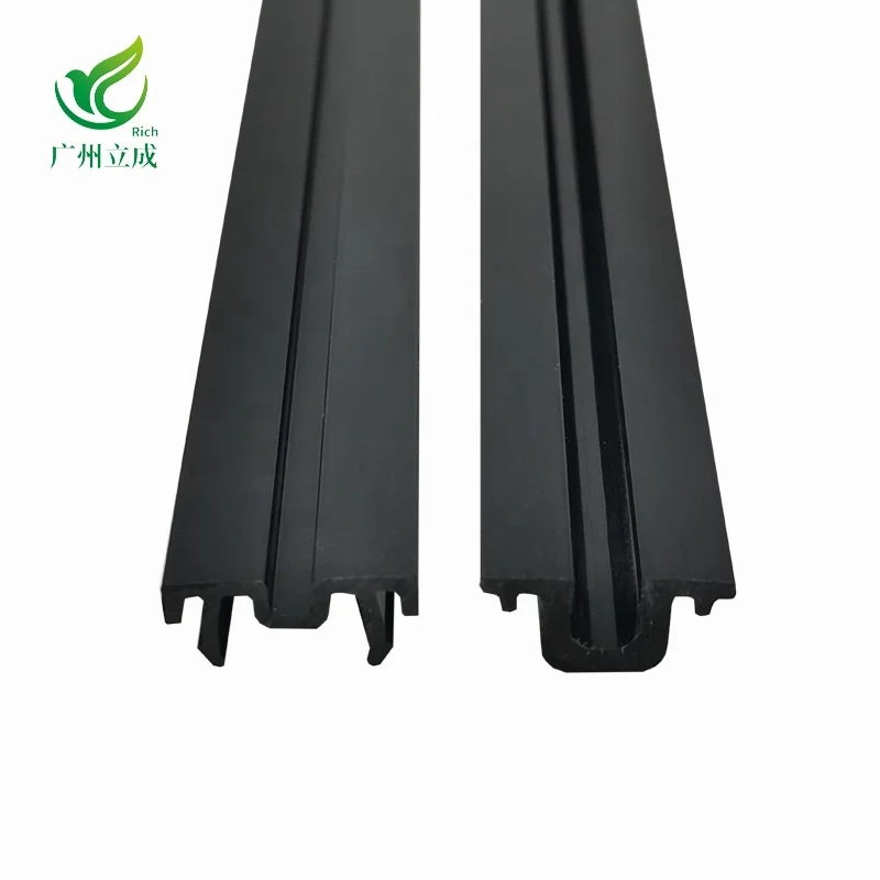 Индивидуальный Пластиковый профиль Rich5503, Китай, гибкий экструзионный пластиковый ПВХ треугольный профиль