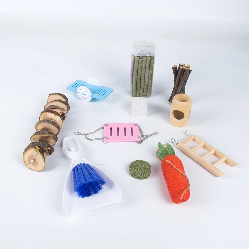 Hamster teething set wooden pet toys hamster rabbit Dutch pig parrot play teething supplies combination set Ten pieces