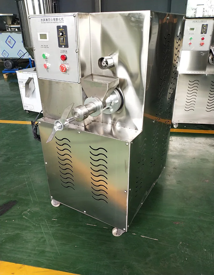 Automatic corn roaster corn puff making puffed corn snacks machine