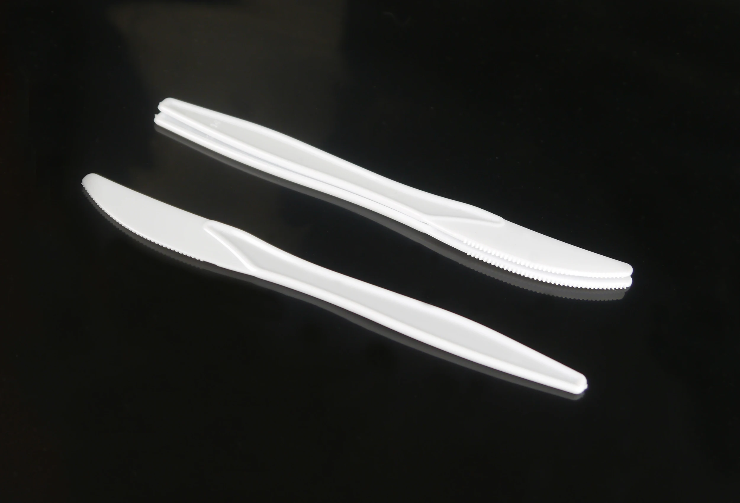 medium weight Factory directly supply pp ps disposable  plastic cutlery knife fork spoon for party