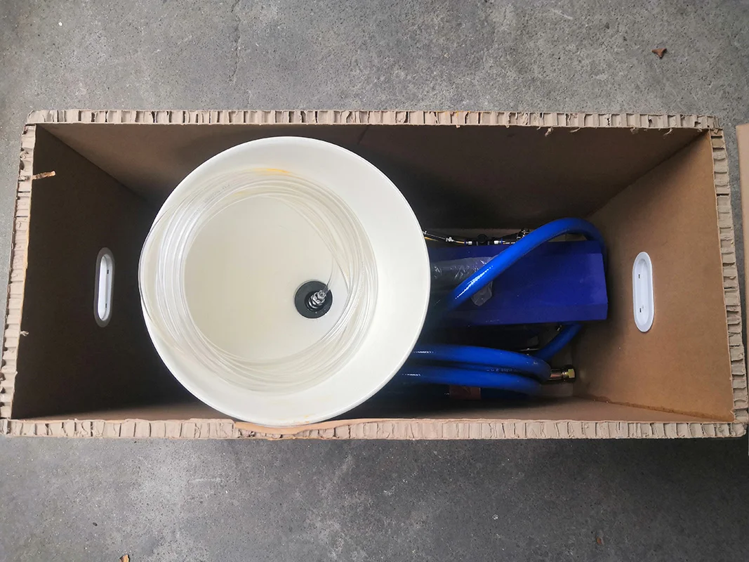 waterproof coating putty airless paint sprayer