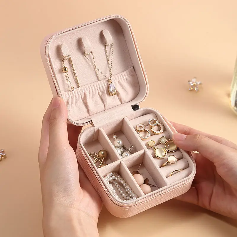 Wholesale Custom Logo Joyeros Pu Leather Portable Small Jewelry Case Travel Jewellery Boxes For Jewelry Ring Necklace Organizer