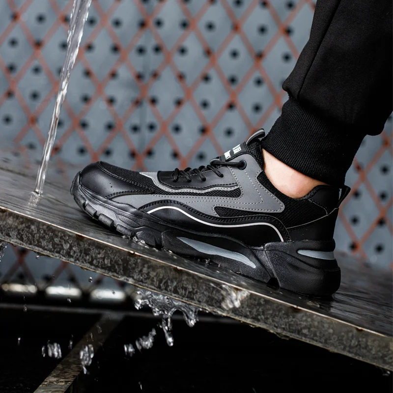 China  High quality Construction Working Protective Footwear Lightweight European Sport steel toe safety shoes for men