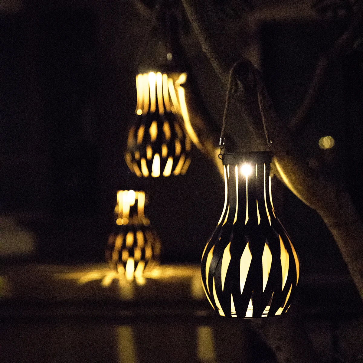 Time Slow Environmentally Friendly Retro Light LED Lamp Garden Outdoor Hanging Lights Solar Lantern Metal Crafts Holiday