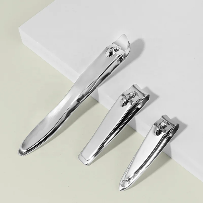 Professional 18pcs Manicure Set Nail Clipper Pedicure & Makeup Brush Kit Eye and Face Grooming Nail Tools with Leather Bag