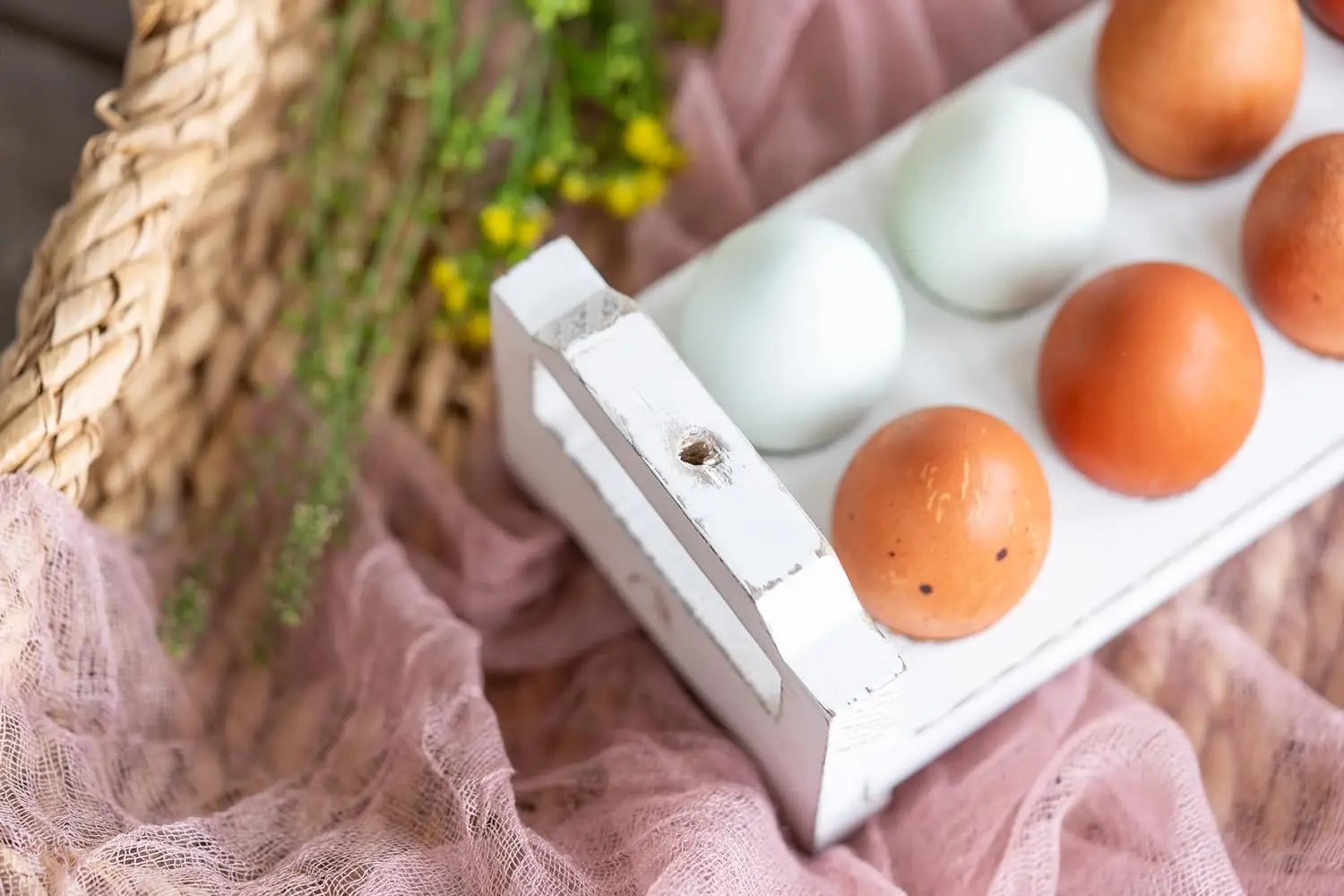 Fresh Egg Rack Table Storage - Stackable Wooden Egg Rack, Suitable for Egg Rack, Suitable for Fresh Eggs with Ergonomic Handle -