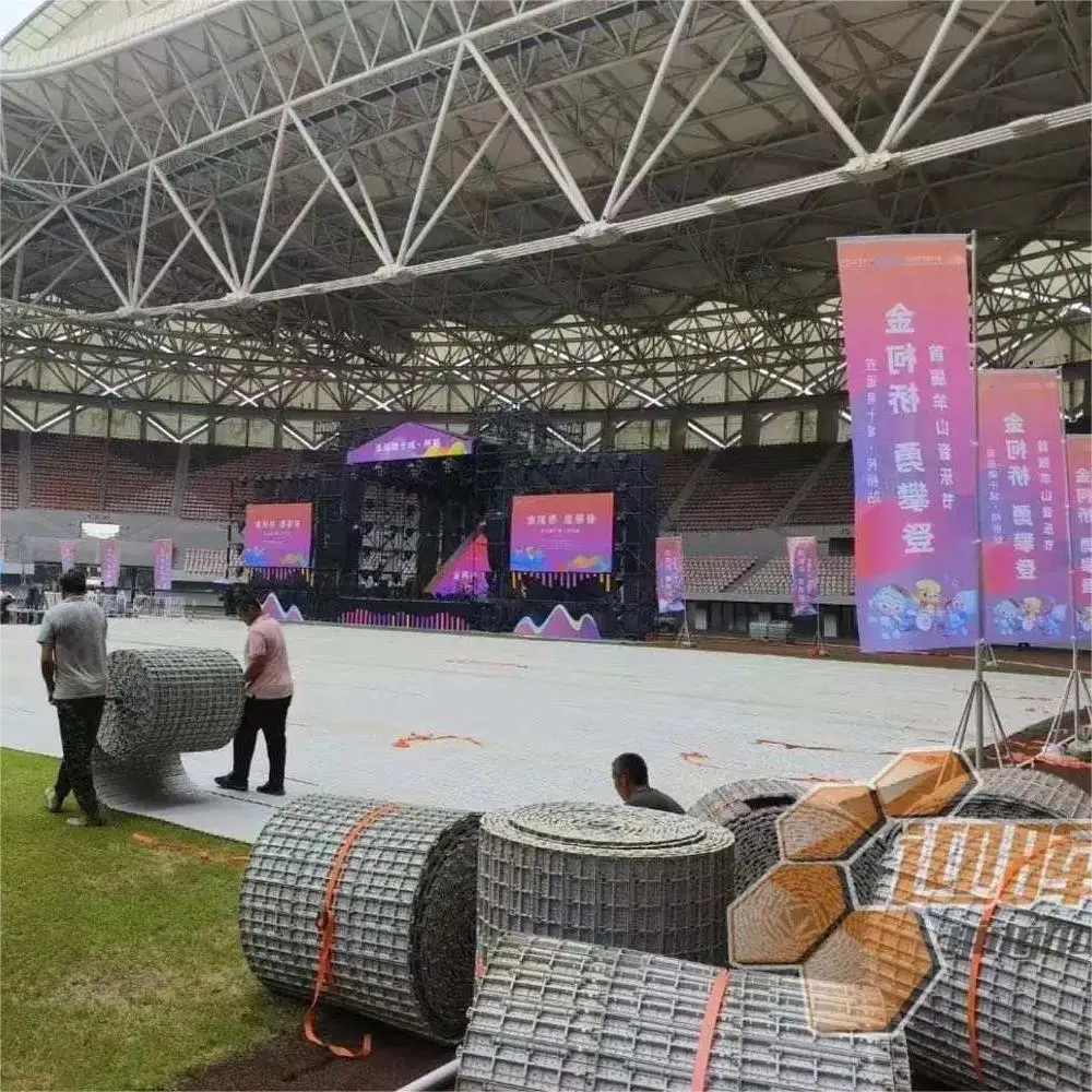 T-02  Gray Outdoor Portable Temporary PP Grass Tile Grass Protection Temporary Tent Flooring Stadium Performance Event Floor