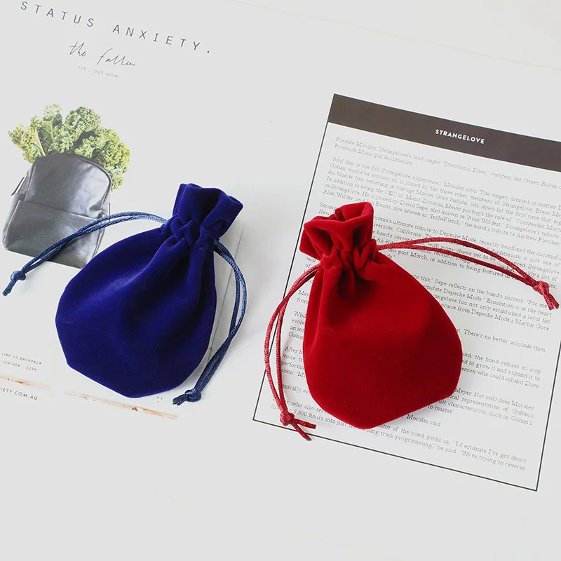 Manufacturers wholesale U-shaped small velvet gift drawstring bag for jewelry