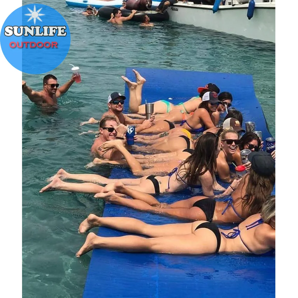 Hot Sale Custom Water Floating Blanket Bed Float Mat Pad Swimming Pool Blanket Soft Durable XPE Foam Mats for Water Park Play