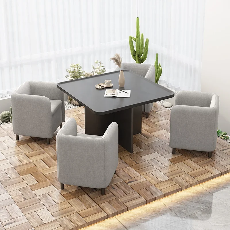 Легкий роскошный современный компактный кофейный обеденный стол с табуретами для отдыха