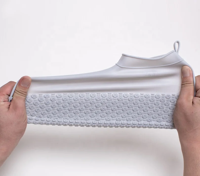 
Rainy Days Overshoes Waterproof Hard-wearing Anti-slip Rubber Silicone Shoes Cover 