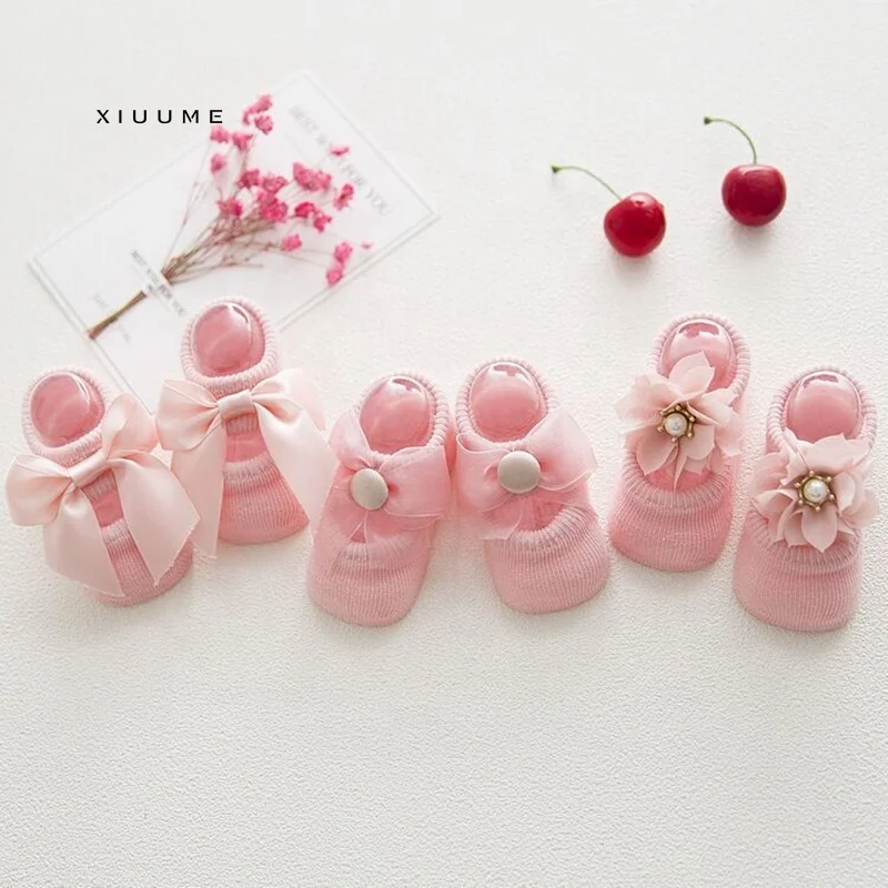 
2021 New hotssale gift packing cute organic cotton baby grip girl socks with bows 