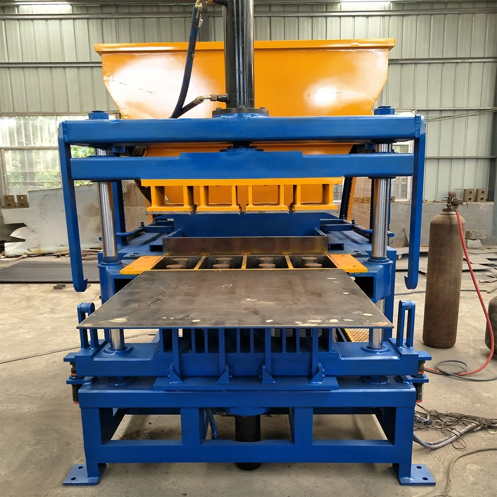 New Production Technology In China WT4-10 Fully Automatic Clay Hollow Block Making Machine Interlocking Brick Making Machine