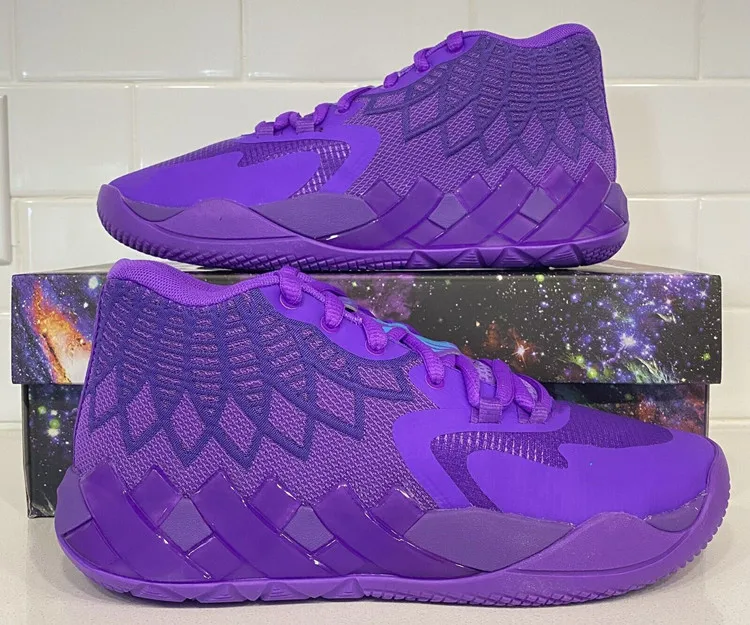 Поступление дизайнерские известные трендовые кроссовки MB.01 Queen City Rick and Morty повседневные Прогулочные для мужчин и женщин