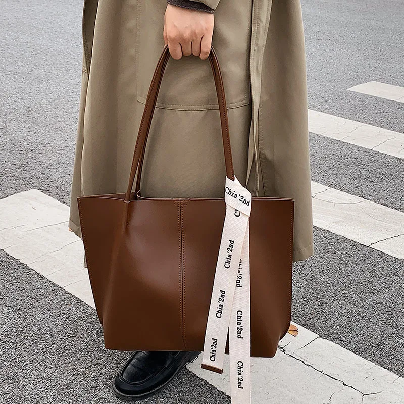 2023 Wholesale Pu Leather tote Bag Women vintage Handbag Lady Big Khaki Bag with ribbon