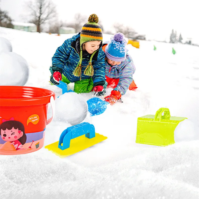 Outdoor Fight Game Snow Ball Maker Winter Toys for Kids Plastic Snowball Clip Children Snow Tools Snowball Maker