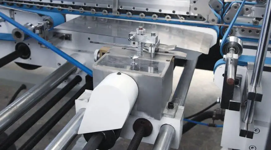 GK-1600AC Automatic High-speed Folding Gluer Machine for Corrugated Carton z25