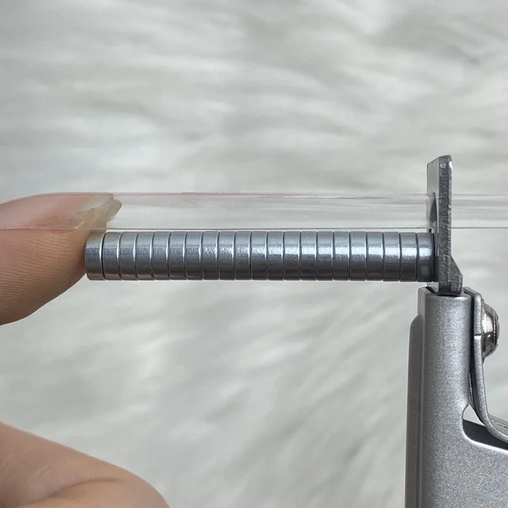 30pcs/Bag Magnets Professional Manicure Tools For Acrylic False Tips Edge Scissors Trimmer Small Magnets Nail Cutters